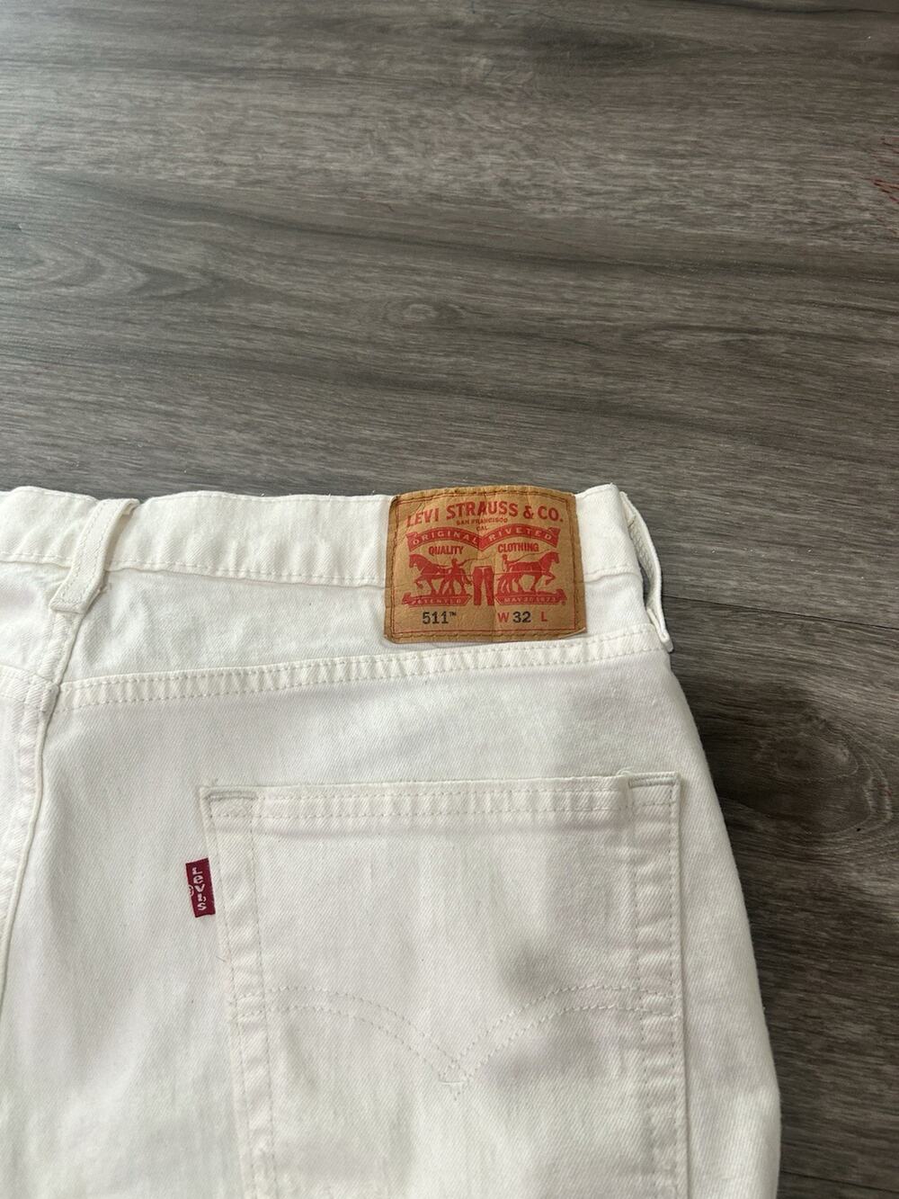 Mens Levi Jean Shorts 511 Size 32